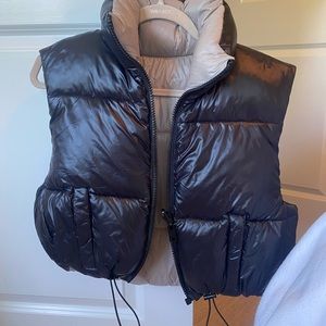 Cropped puffer vest